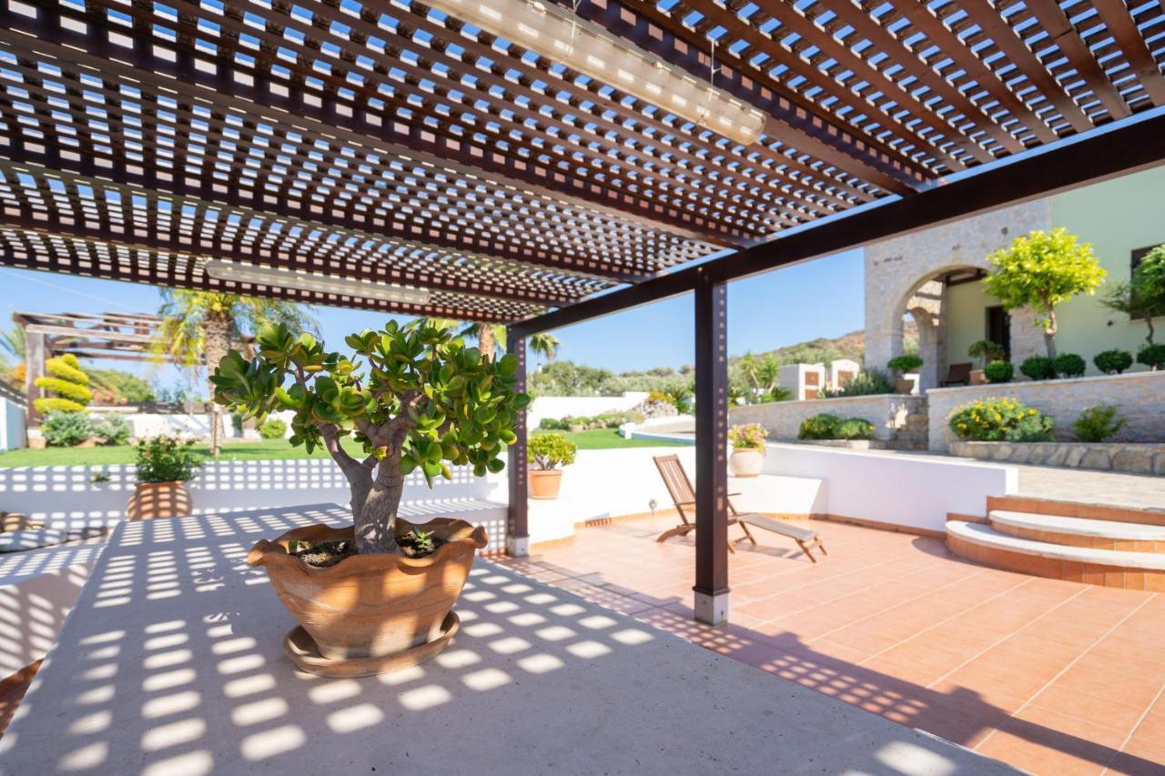 Georgia'S Apartments Kouremenos Beach Anevato 外观 照片